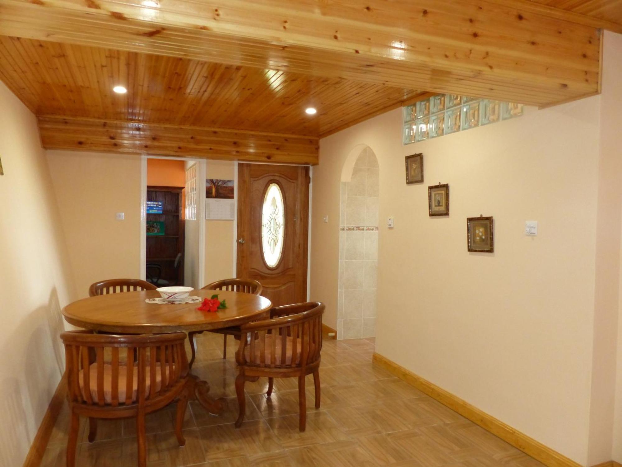 维多利亚Hibiscus House Seychelles Self Catering公寓 外观 照片