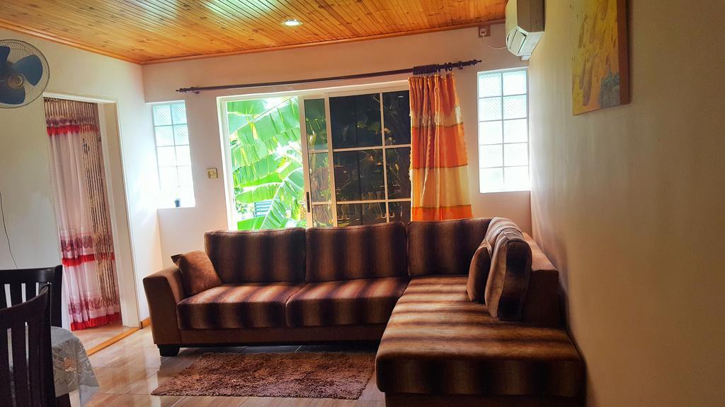 维多利亚Hibiscus House Seychelles Self Catering公寓 外观 照片
