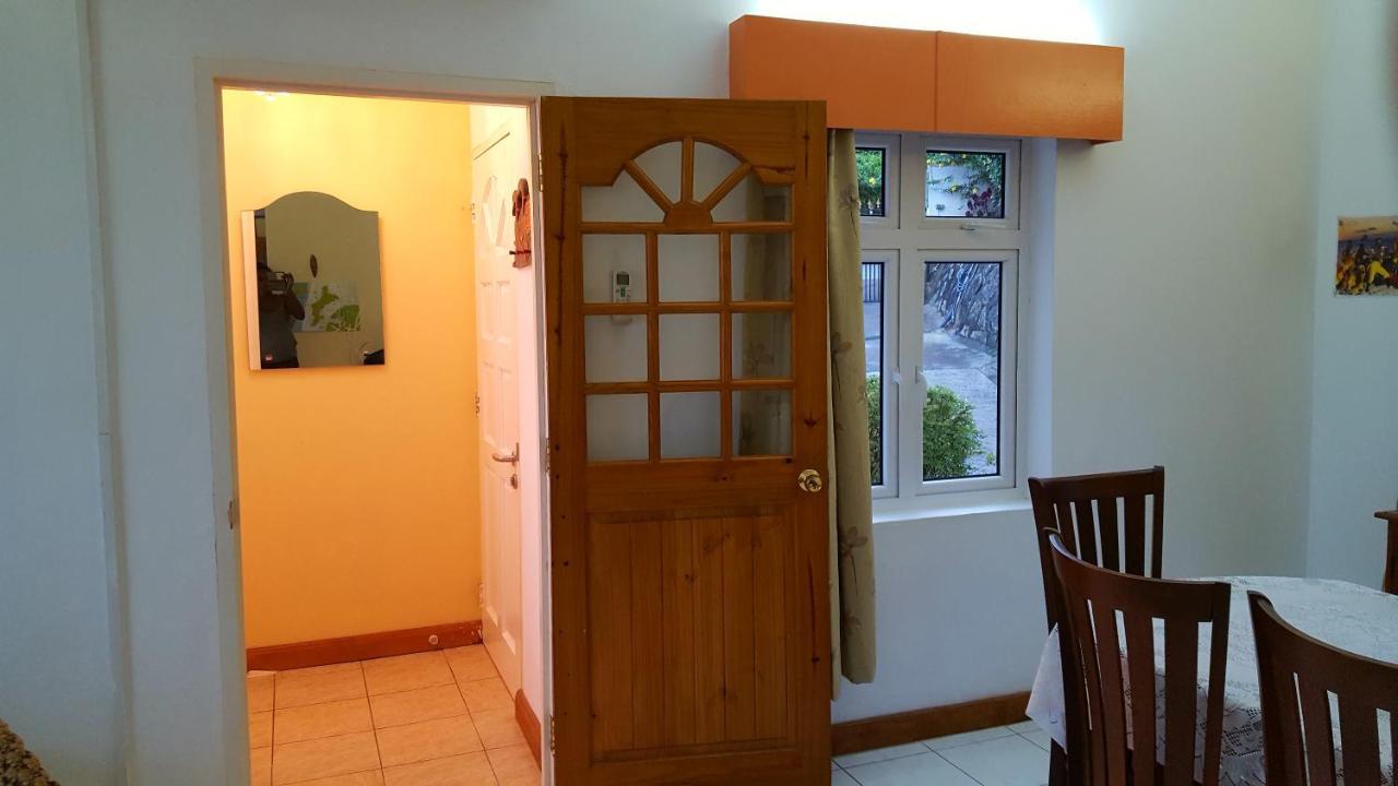 维多利亚Hibiscus House Seychelles Self Catering公寓 外观 照片